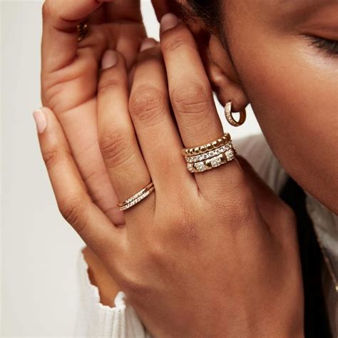 Fine jewelry brands. Things To Know About Fine jewelry brands. 